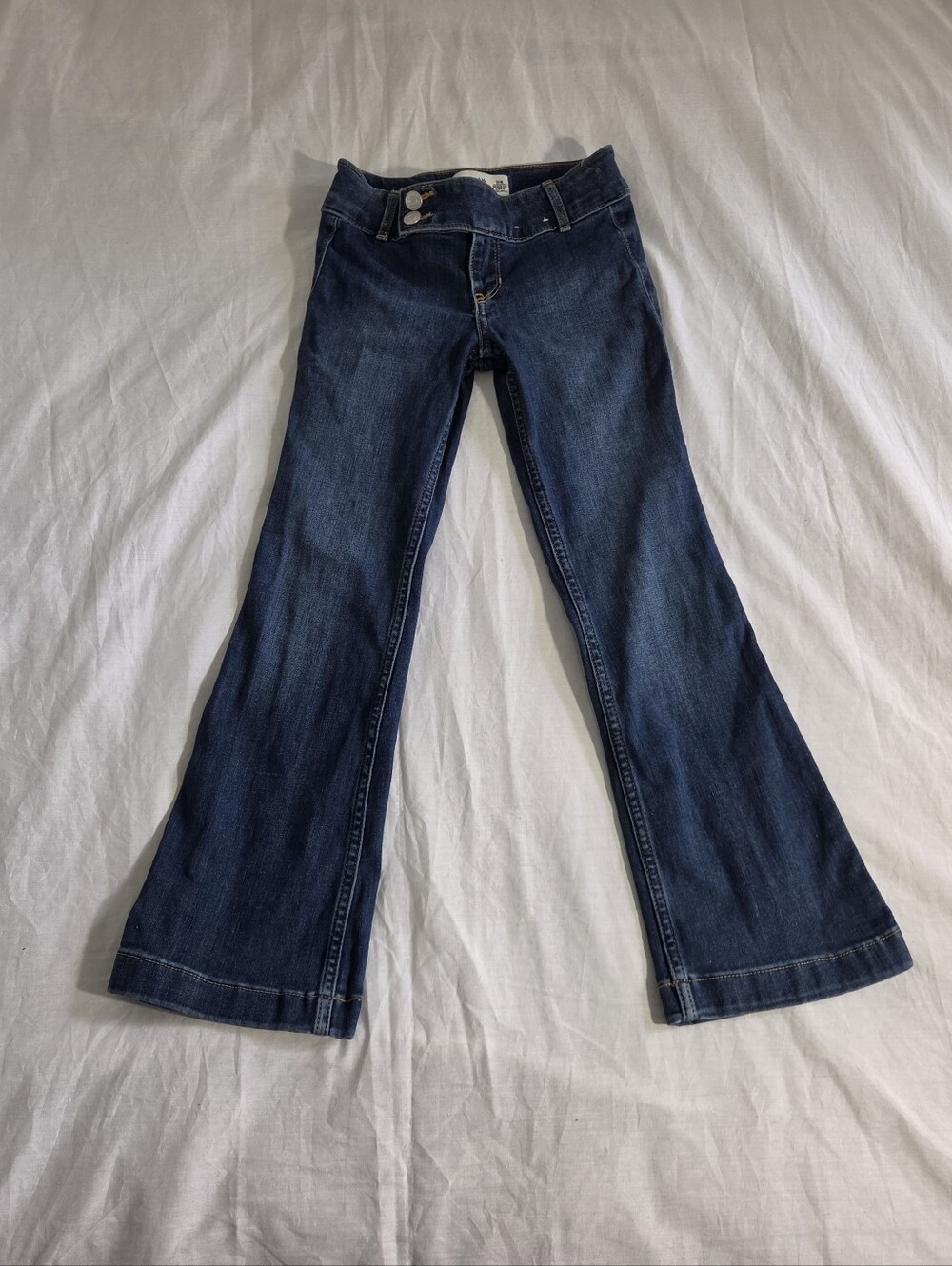 Abercrombie Kids Double Snap Low Rise Boot Cut Dark Wash Jeans 7/8